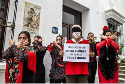 Una exposición fotográfica denuncia la situación del sector cultural