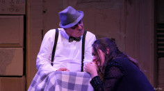 IRÓNICO TEATRO